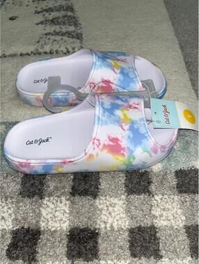 Cat & Jack Girls Size 1 Tie Dye Slide Sandals NWT Summer Pool Beach Slip Ons